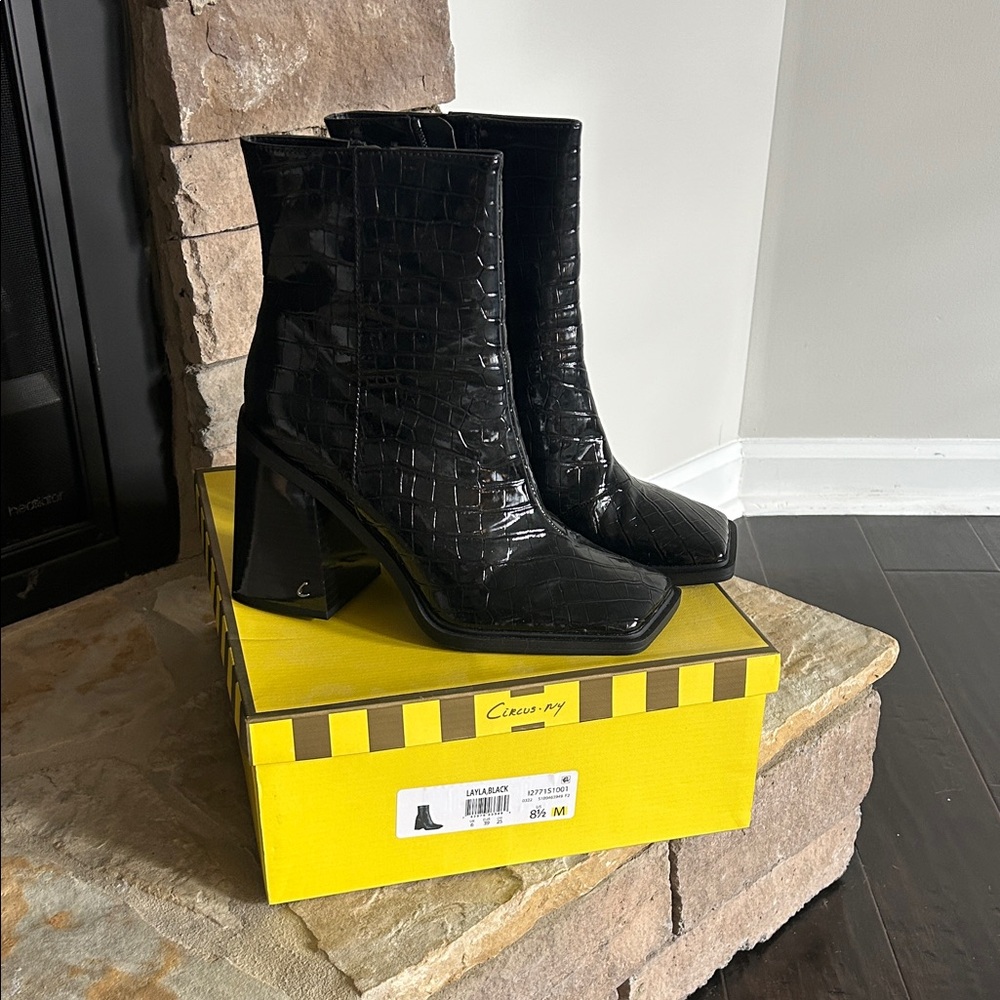 Black ankle boots / booties